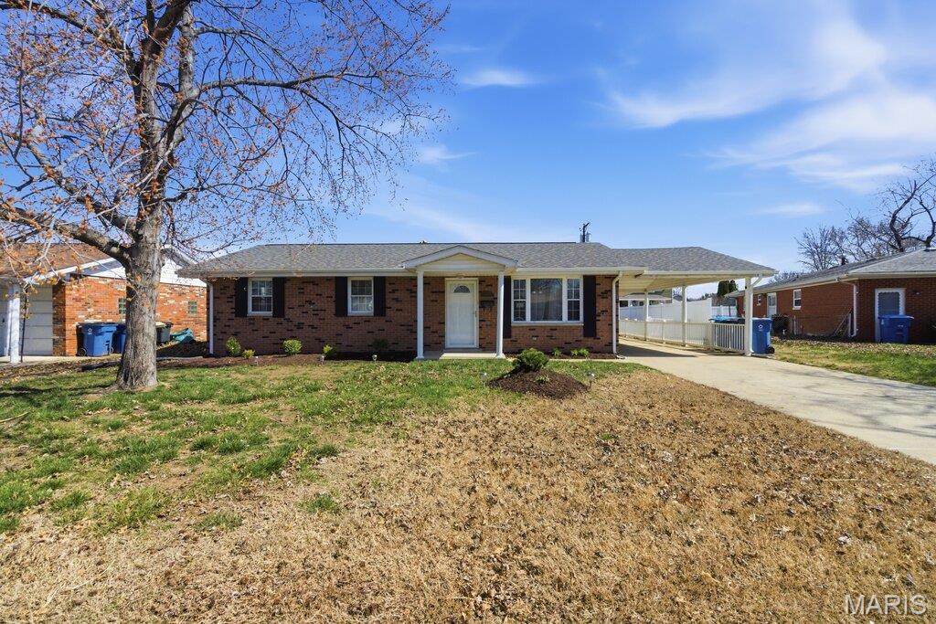 3320 Village Lane, Granite City IL — Photo 1