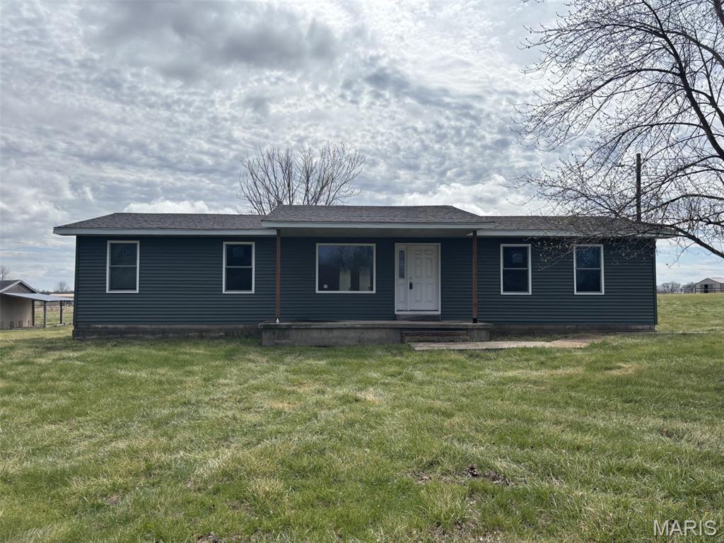 3495 Miles Station Road, Brighton IL — Photo 1