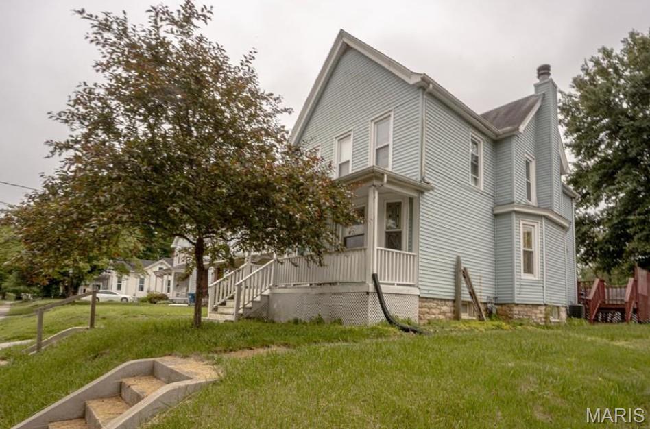 2441 Sanford Avenue, Alton IL — Photo 1