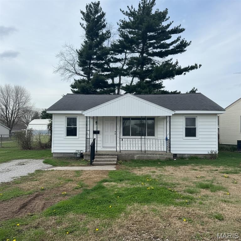 274 Victory Drive, East Alton IL — Photo 1