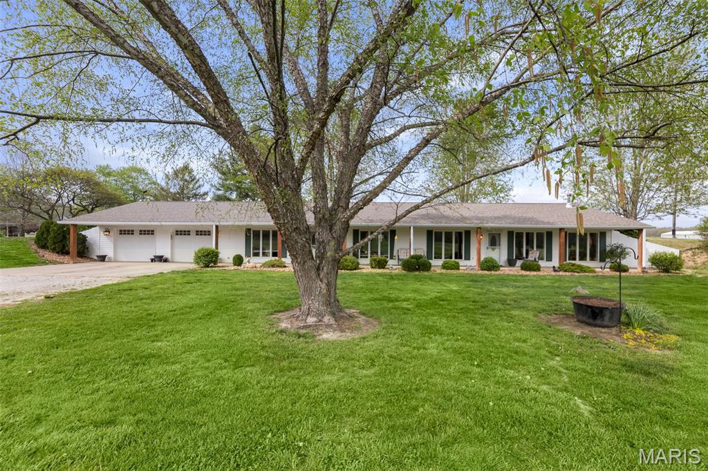 4837 Rocky Branch Road, Bethalto IL — Photo 1