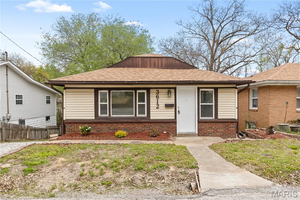 3612 Thomas Avenue, Alton IL — Photo 1