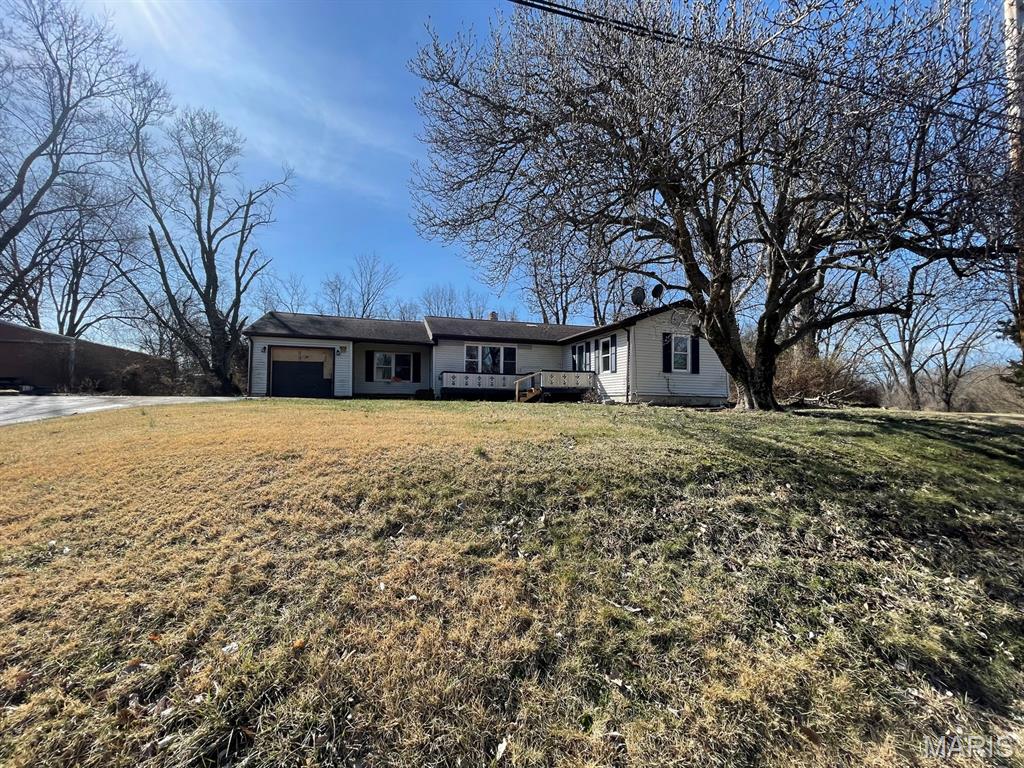 711 Country Lane, Collinsville IL — Photo 1