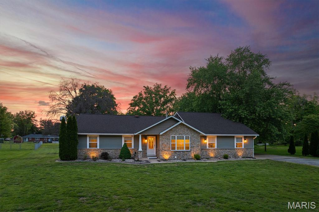 511 Coventry Road, Troy IL — Photo 1
