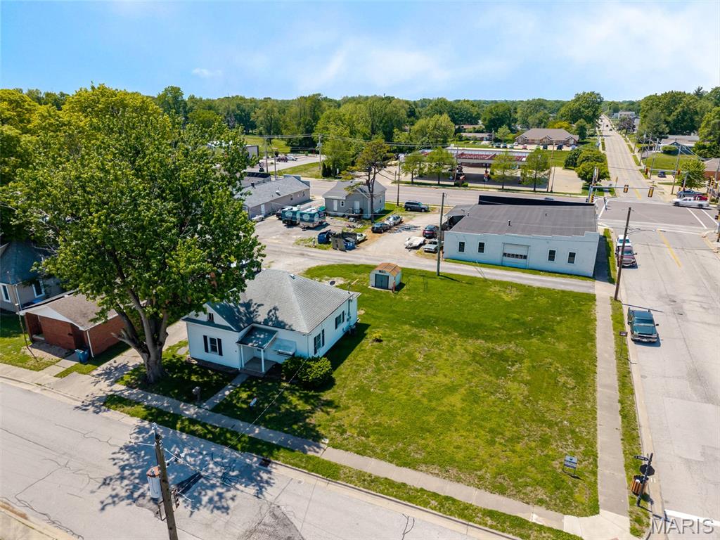 105 Donk Avenue, Maryville IL — Photo 1