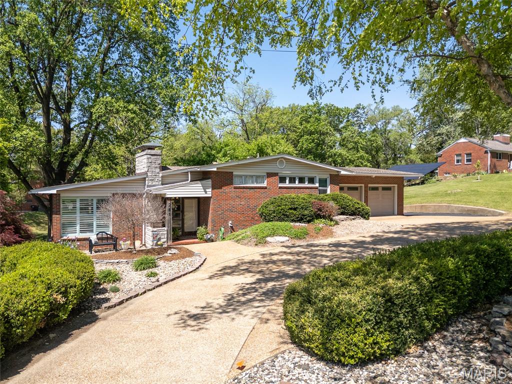 281 9th Street, East Alton IL — Photo 1
