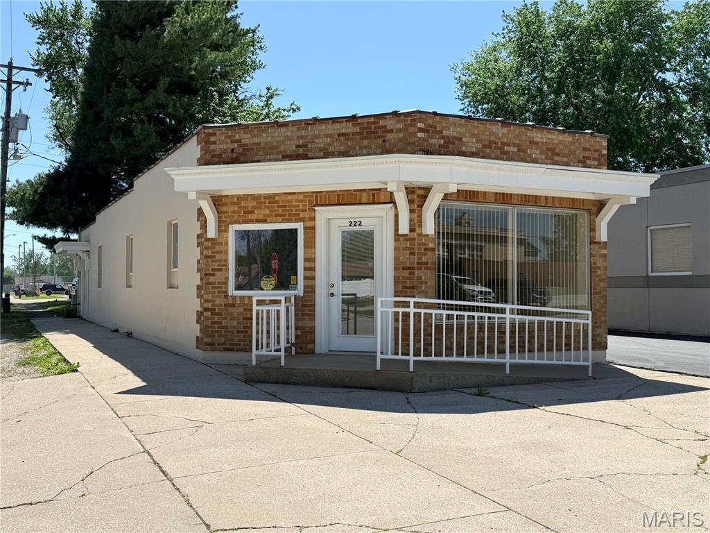222 Ryder Street, Litchfield IL — Photo 1