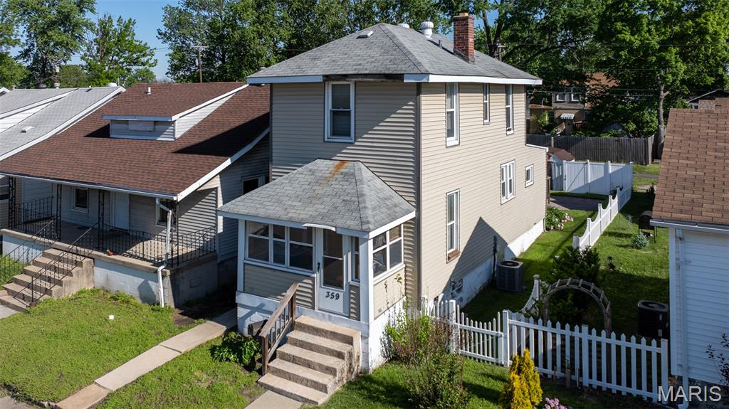 359 Penning Avenue, Wood River IL — Photo 1