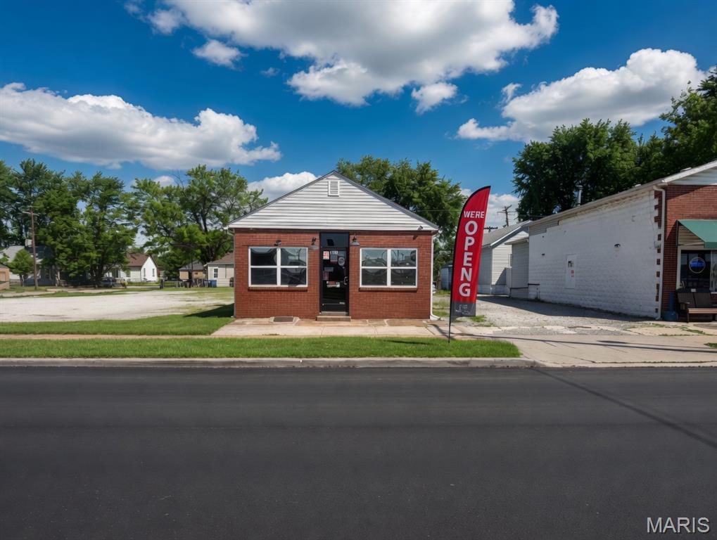 931 Neidringhaus Avenue, Granite City IL — Photo 1