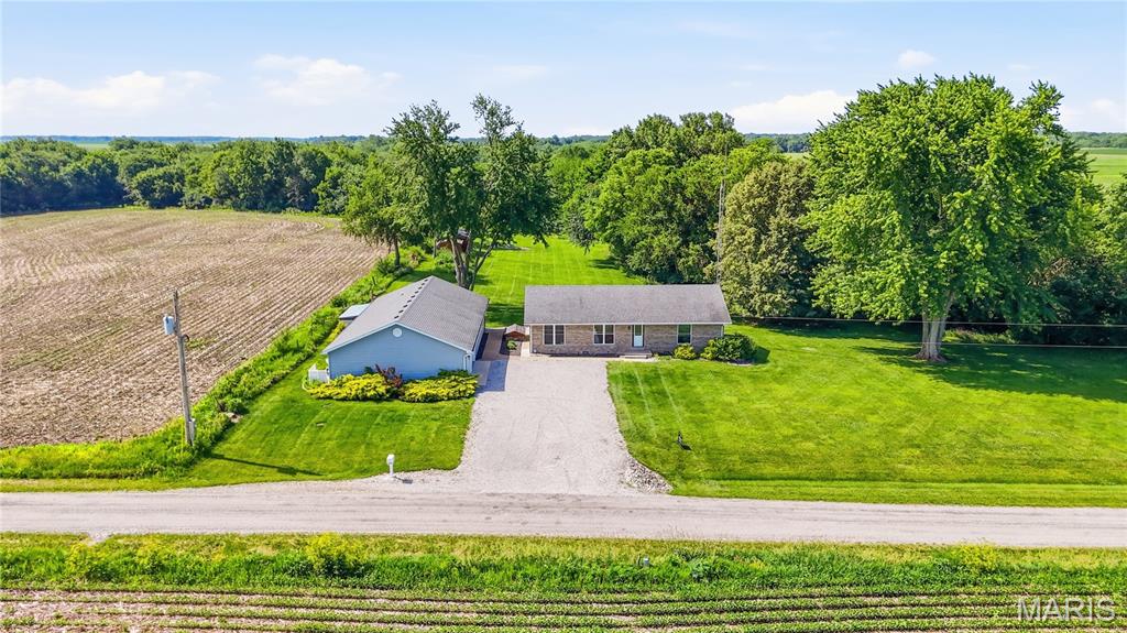 14201 Williamson Road, Virden IL — Photo 1