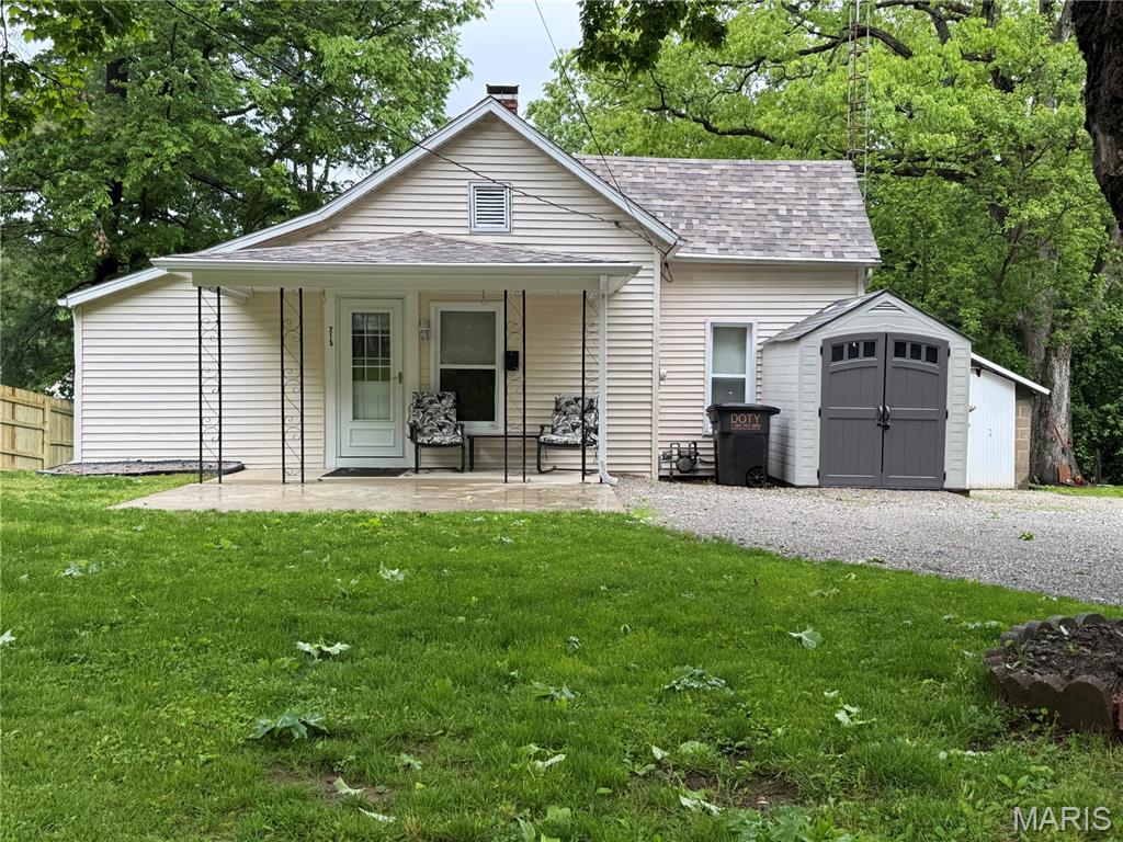 215 5th Street, Greenville IL — Photo 1