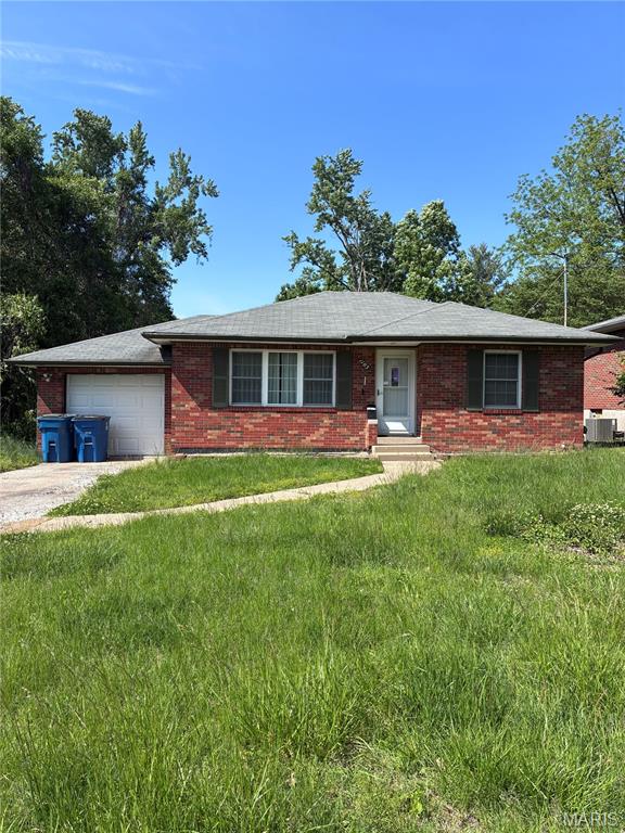 1103 Powell Avenue, Collinsville IL — Photo 1