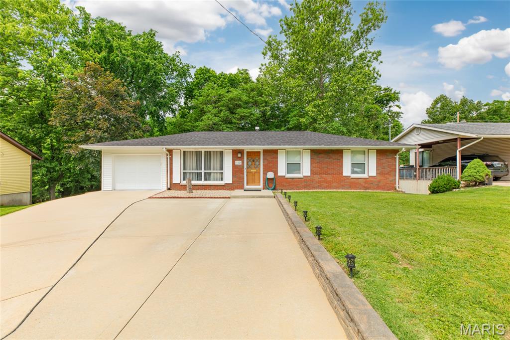 112 Portland Terrace, Collinsville IL — Photo 1