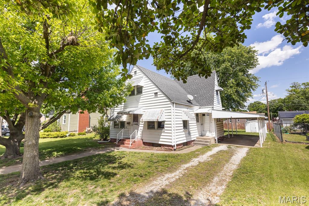 509 Tipton Avenue, Wood River IL — Photo 1