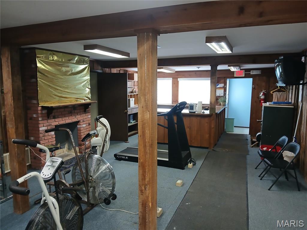 Photo 6