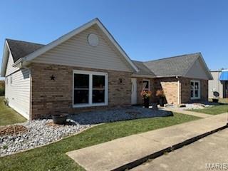 7251 St. James, Unit B, Edwardsville IL — Photo 1