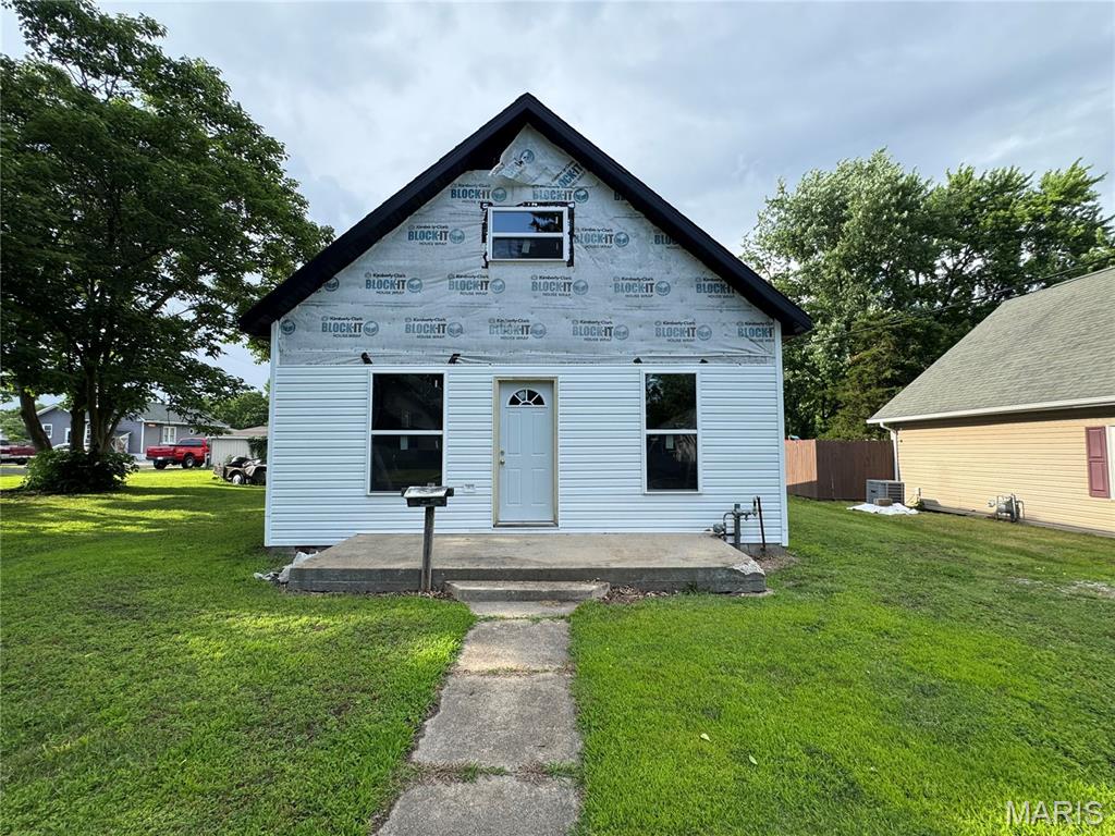 603 Chestnut Street, Gillespie IL — Photo 1