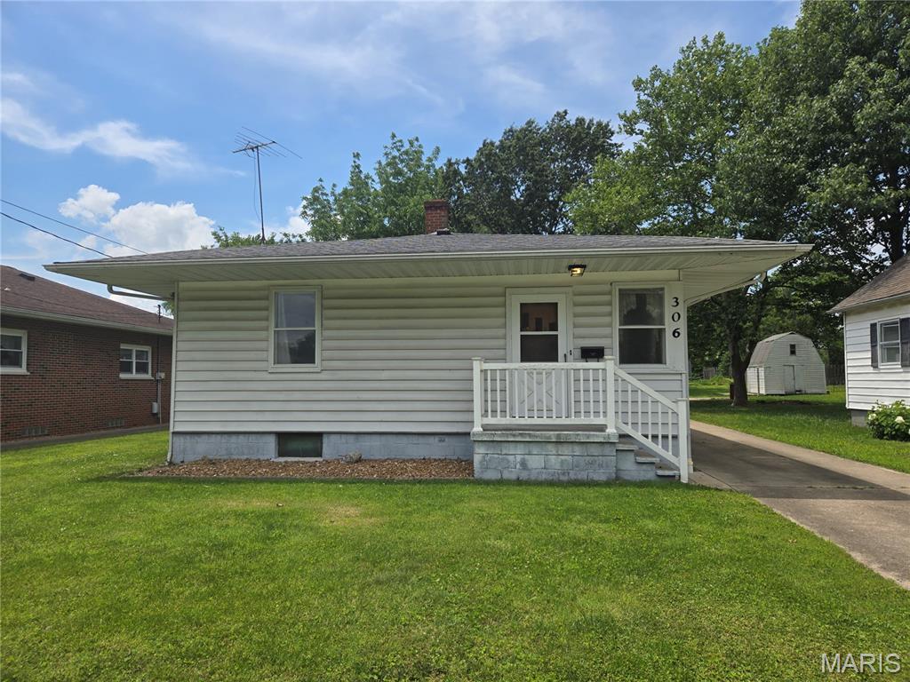 306 2nd Street