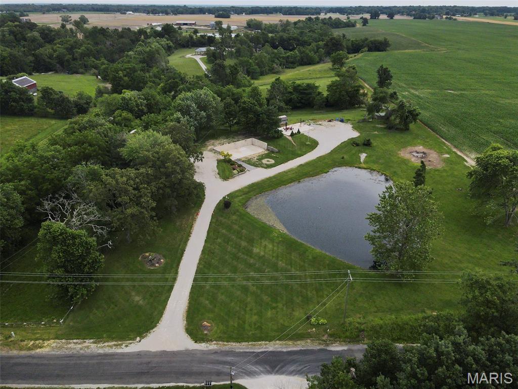 7112 Fields Drive, Moro IL — Photo 1