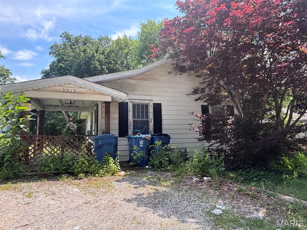3213 Duco Street, Alton IL — Photo 1
