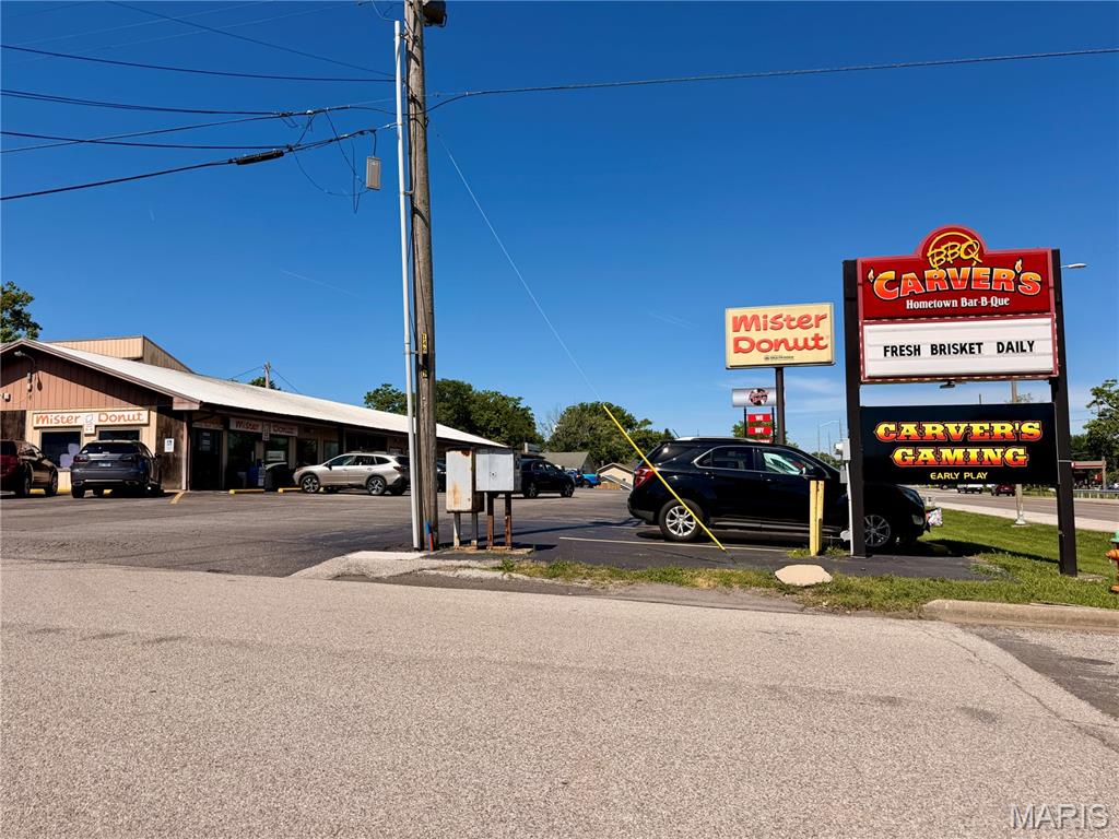 2720 Grovelin Street, Godfrey IL — Photo 1