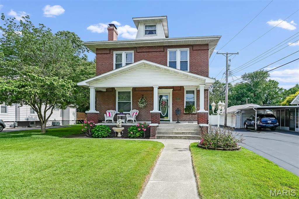 842 Lewis Avenue, Wood River IL — Photo 1