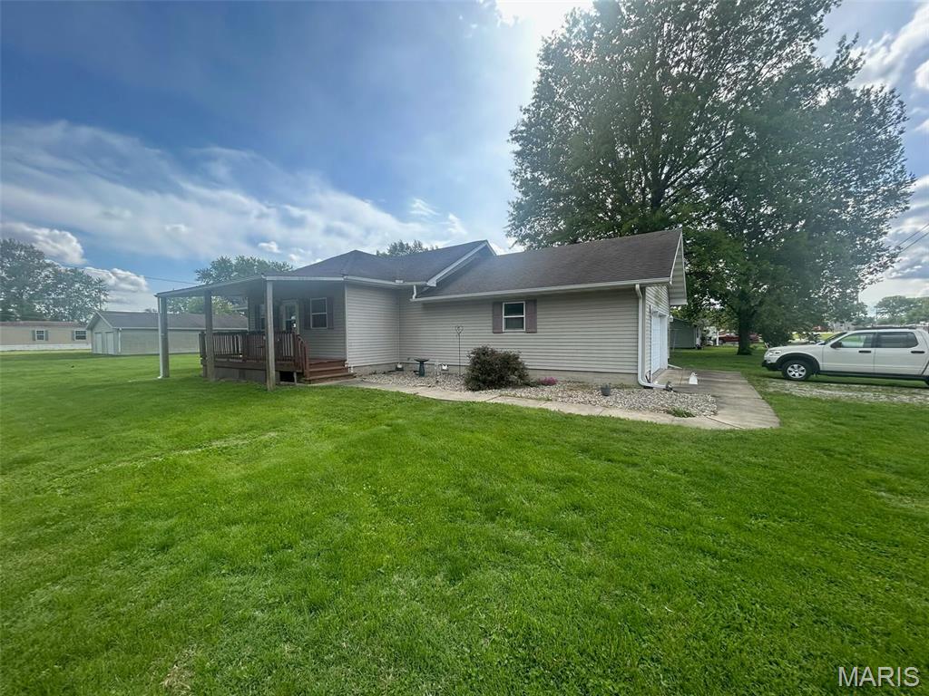 519 Madison Street, Ramsey IL — Photo 1