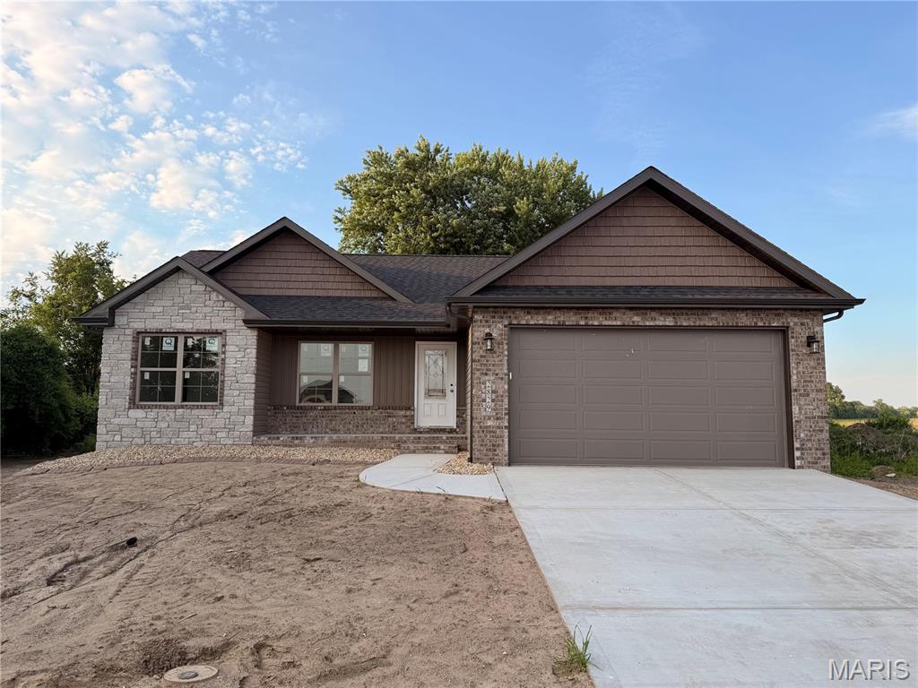 2829 Beth Ann Court, Pontoon Beach IL — Photo 1
