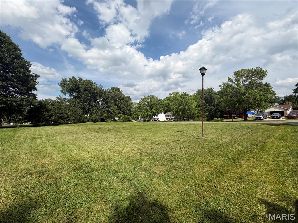 157 Holiday Drive, Edwardsville IL — Photo 1