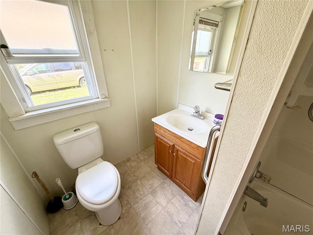 Photo 48