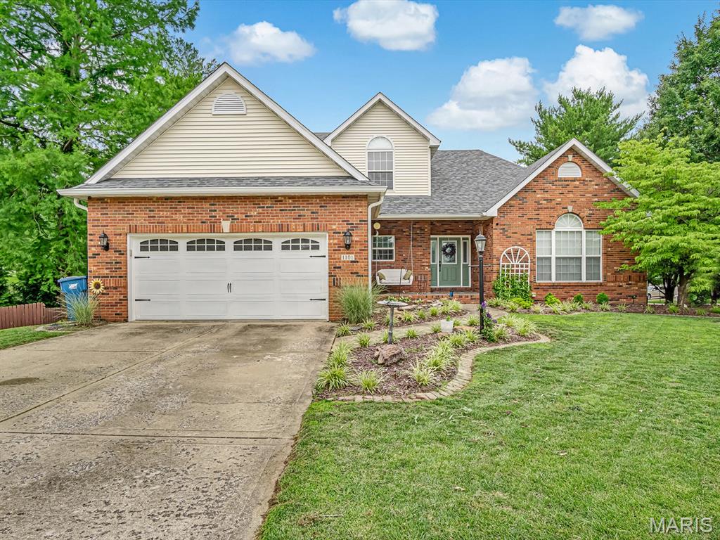 1101 Timberlake Drive, Edwardsville IL — Photo 1