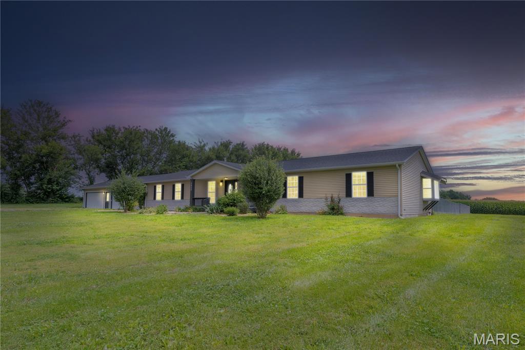 3933 Cherokee Trail, Edwardsville IL — Photo 1