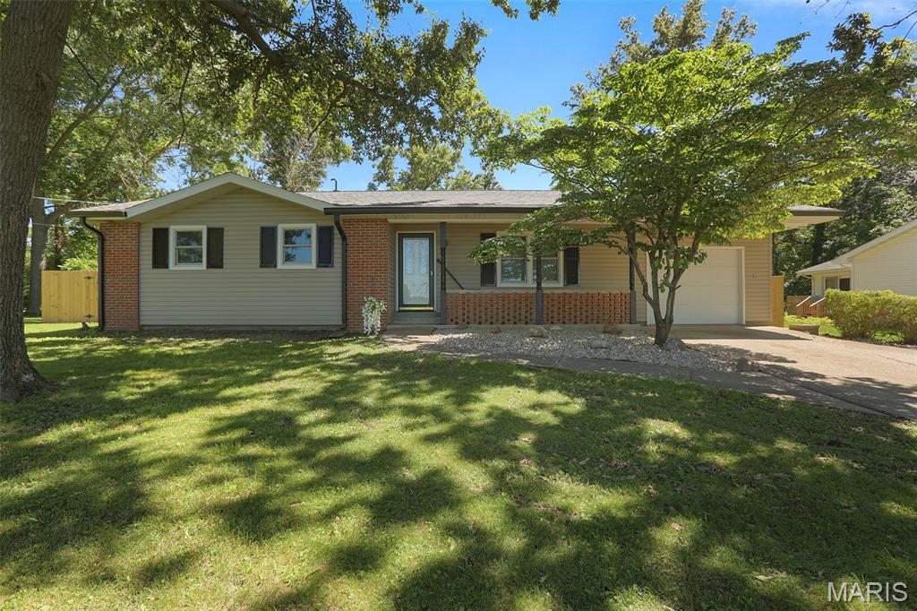 1217 Nicholas Street, Carlinville IL — Photo 1