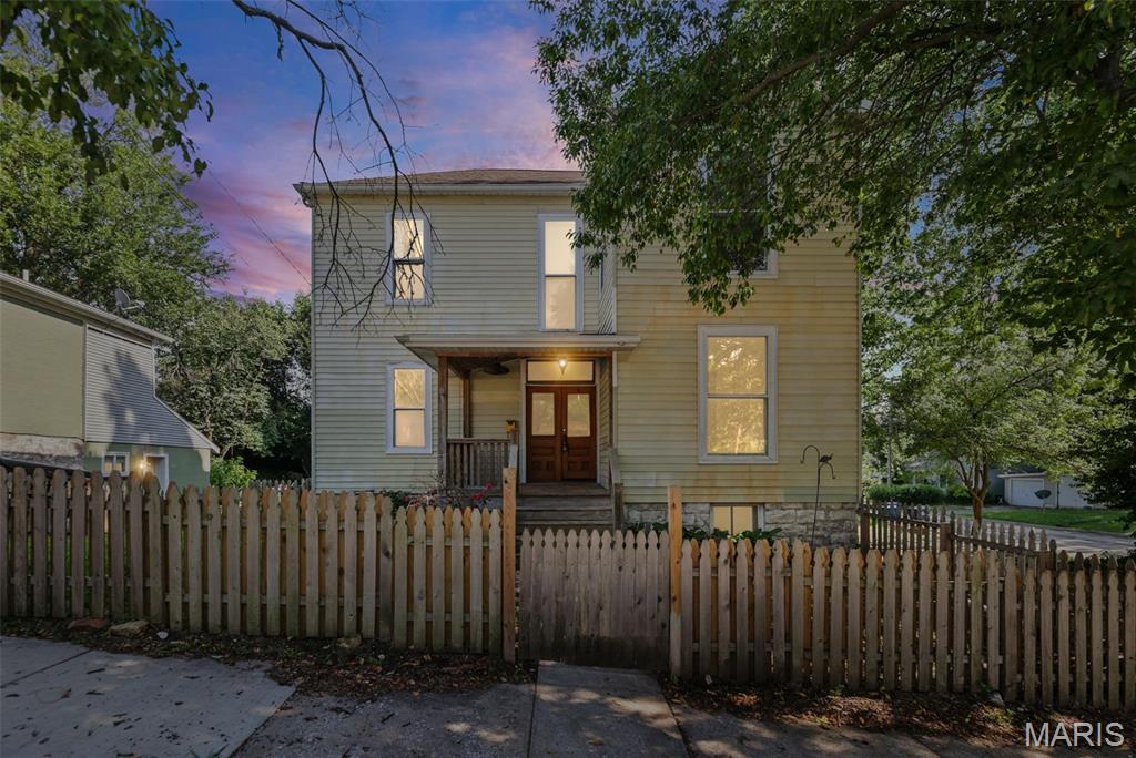 407 9th Street, Alton IL — Photo 1
