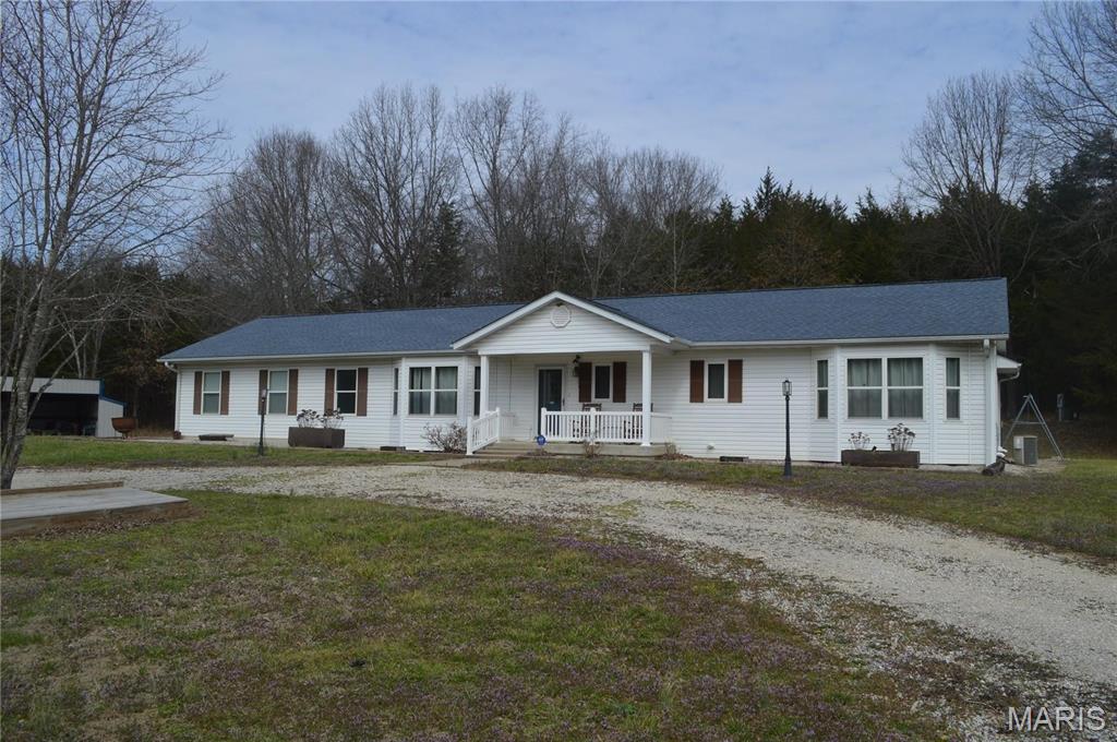 222 Scanland Farm Road, Montgomery City MO — Photo 1