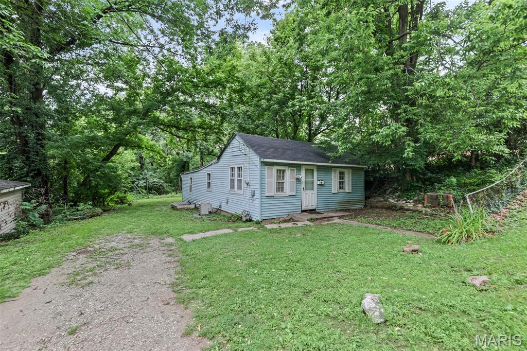 3112 Trumbull Avenue, Alton IL — Photo 1