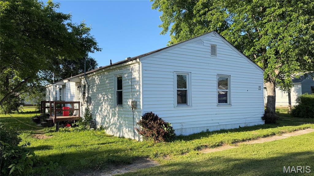 613 Reed Drive, East Alton IL — Photo 1