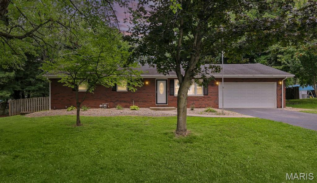8424 Steelecrest Lane, Troy IL — Photo 1