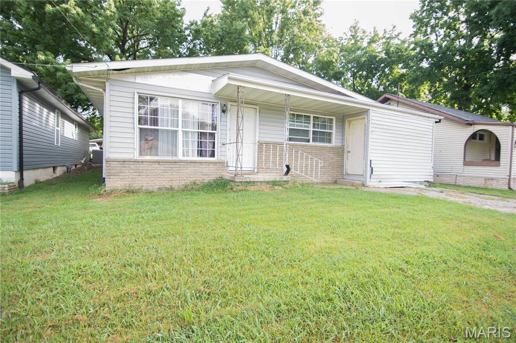 1417 Main Street, Vandalia IL — Photo 1