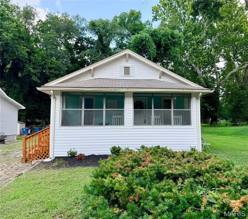 1109 HARRISON Street, Alton IL — Photo 1