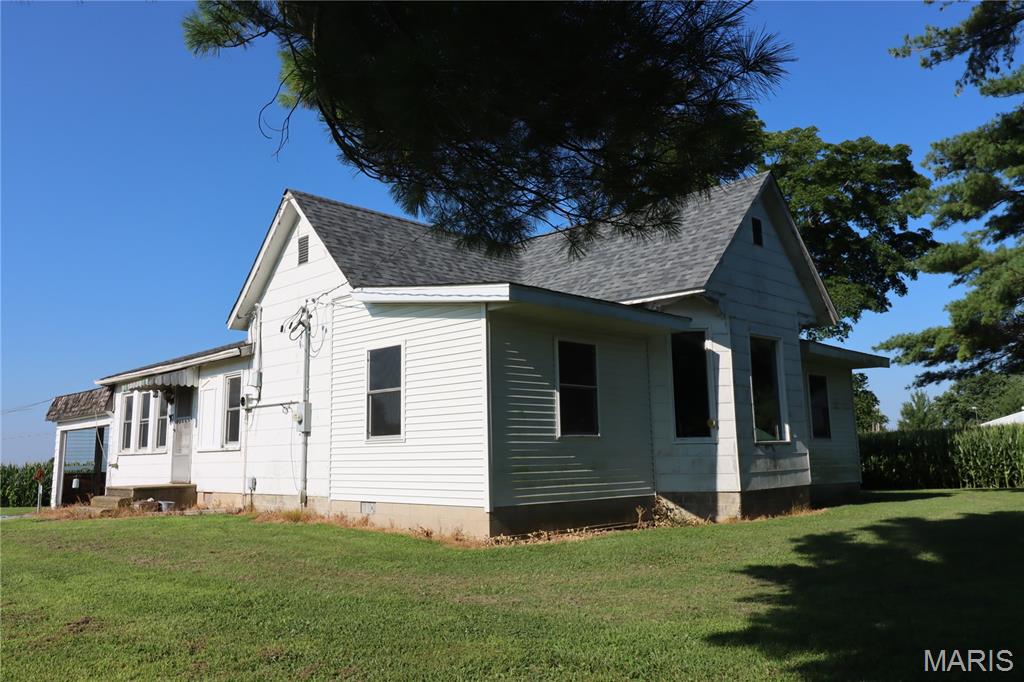 1808 Pleasant Mound Avenue, Smithboro IL — Photo 1