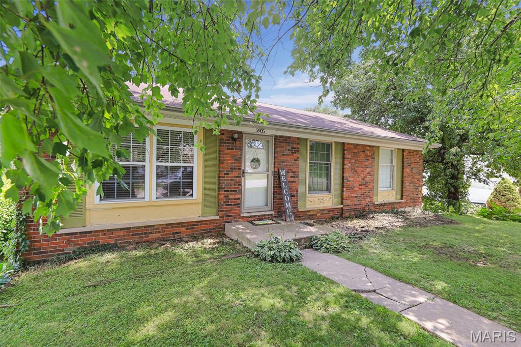 5905 Dogwood Lane, Godfrey IL — Photo 1