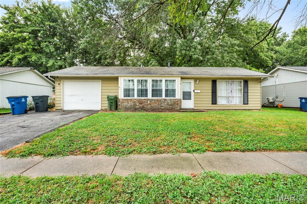 2516 Northbridge Court, Granite City IL — Photo 1