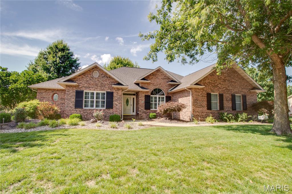 1400 White Oak Trail, Godfrey IL — Photo 1