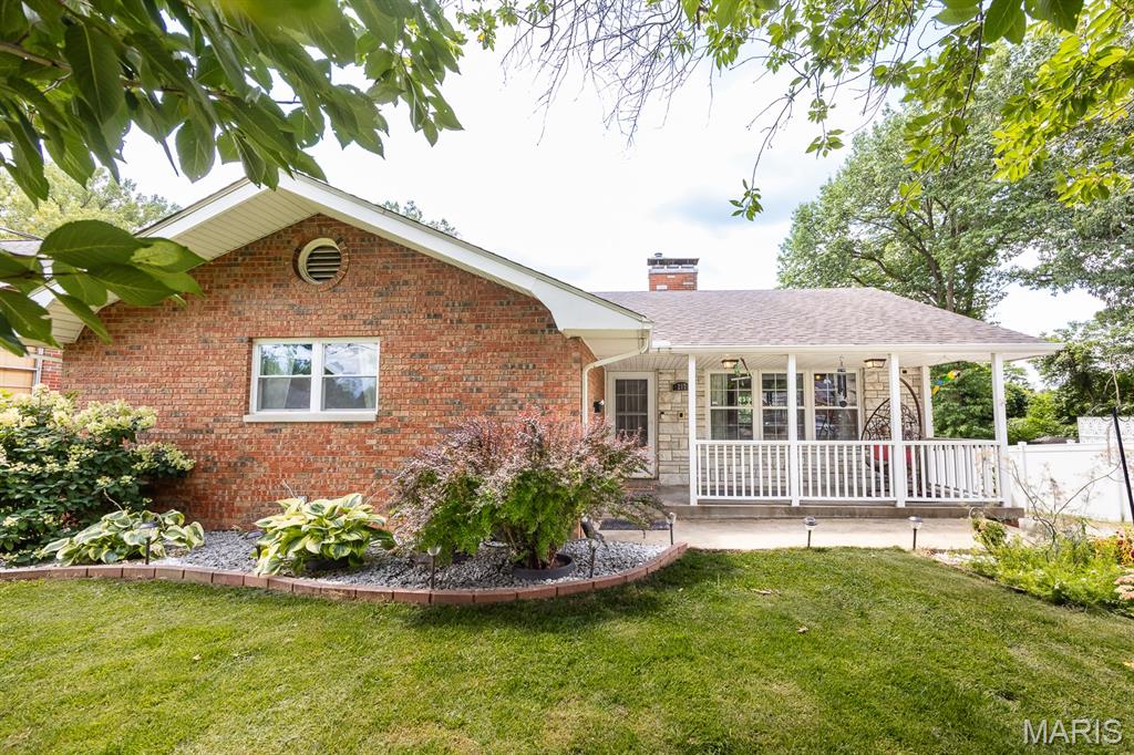 217 Lee Avenue, Collinsville IL — Photo 1