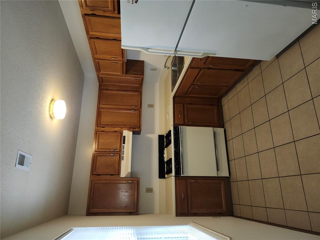 1649 Clawson Street, Unit 6, Alton IL — Photo 1