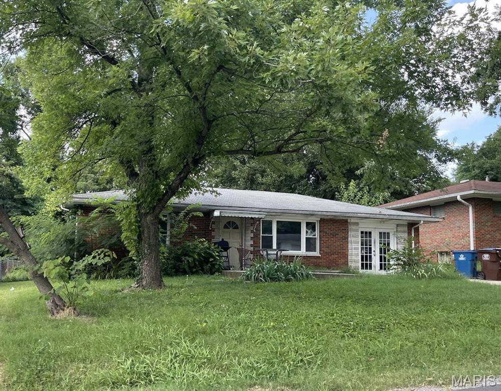 600 Sitze Drive, East Alton IL — Photo 1