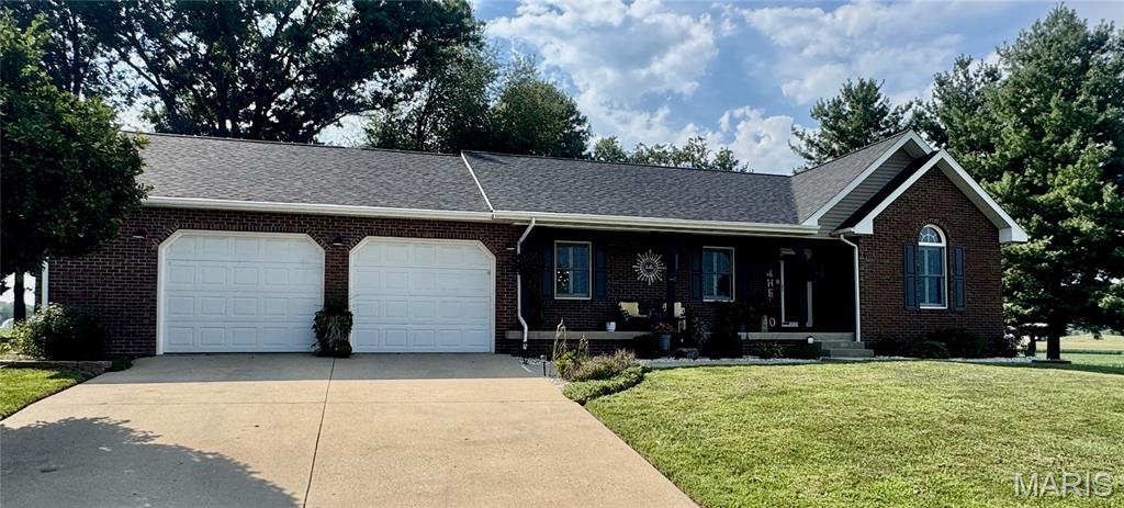 1201 Joshu Court, Greenville IL — Photo 1