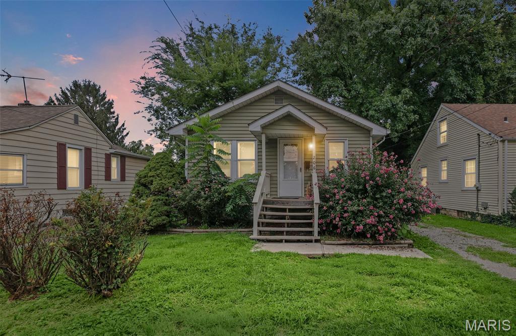 206 Mather Street, Alton IL — Photo 1