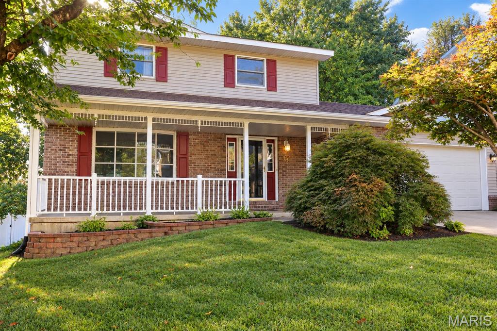 30 Williamsburg Lane, Glen Carbon IL — Photo 1